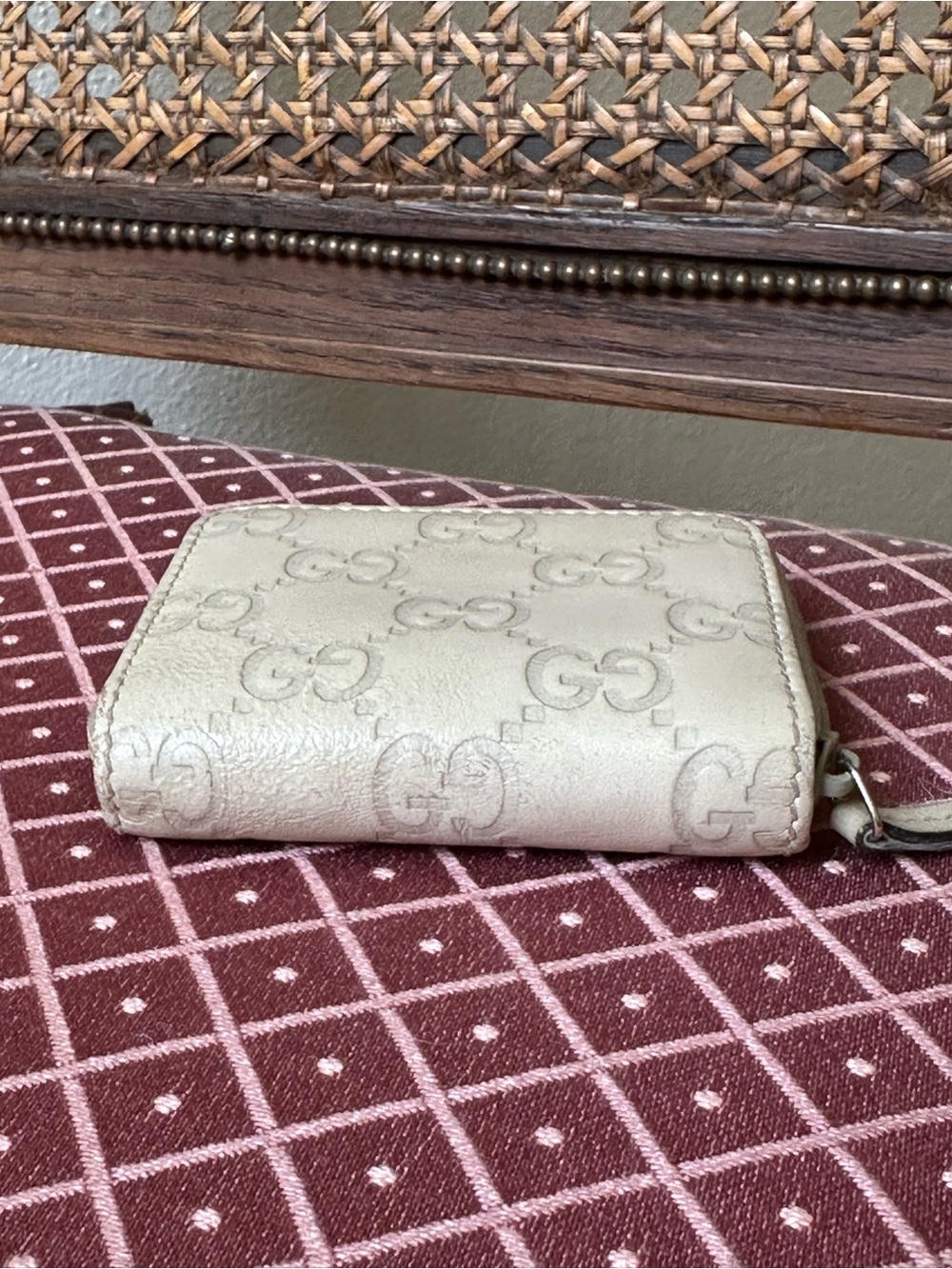 Gucci Guccissima Leather Zip Coin Wallet Ivory GG Compact Mini Wallet Italy - Picture 6 of 13